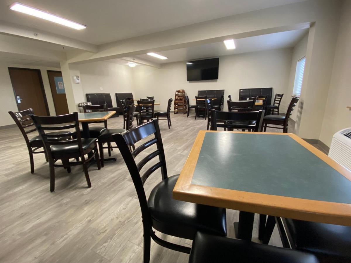 Quality Inn Albuquerque East I-40 Juan Tabo Exit Экстерьер фото