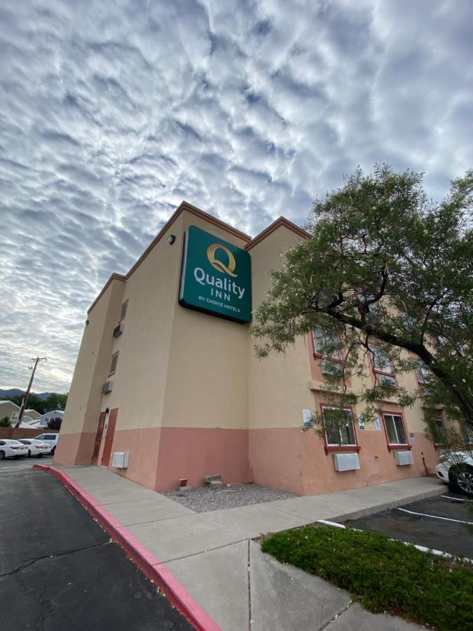 Quality Inn Albuquerque East I-40 Juan Tabo Exit Экстерьер фото