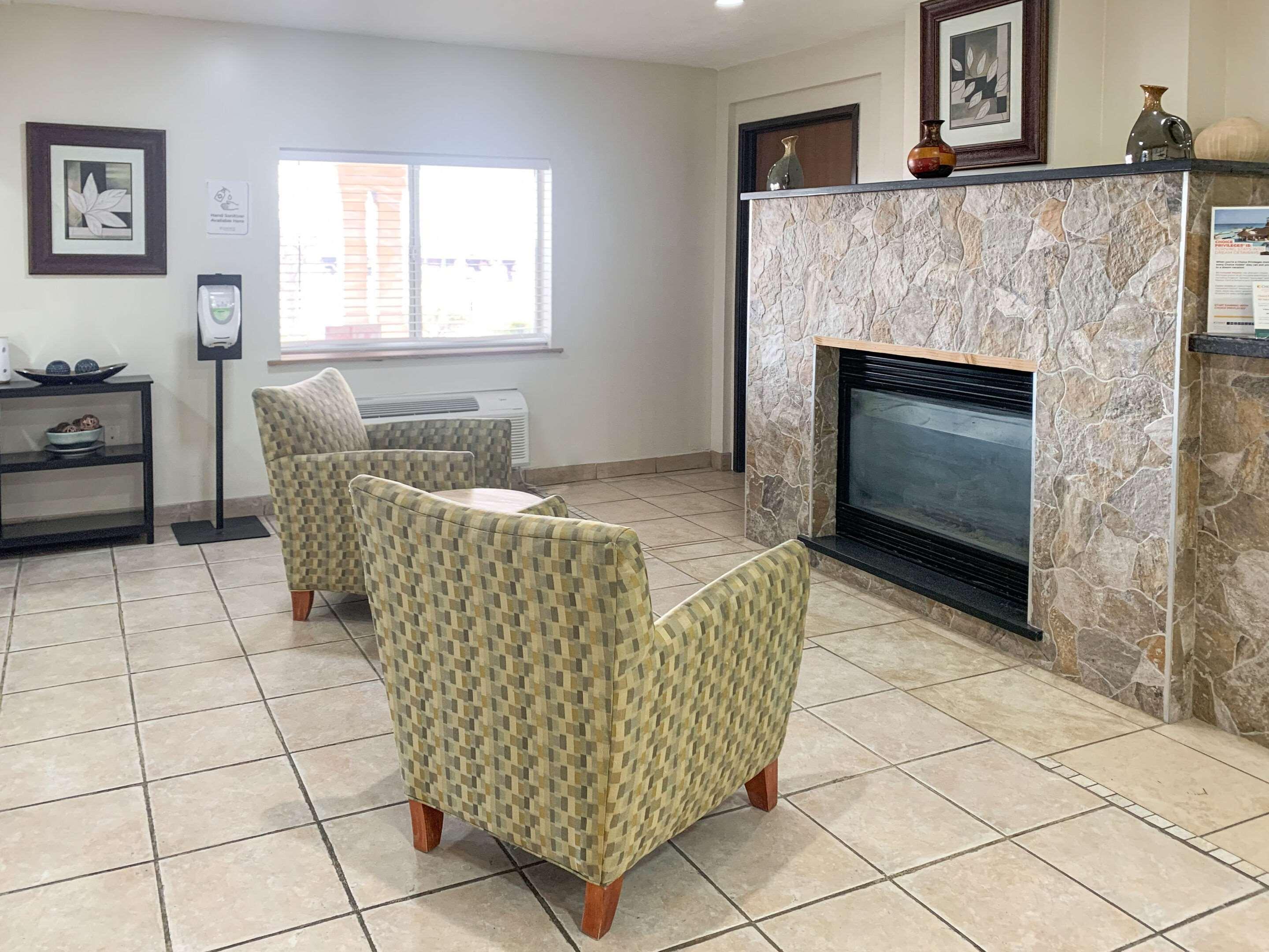 Quality Inn Albuquerque East I-40 Juan Tabo Exit Экстерьер фото