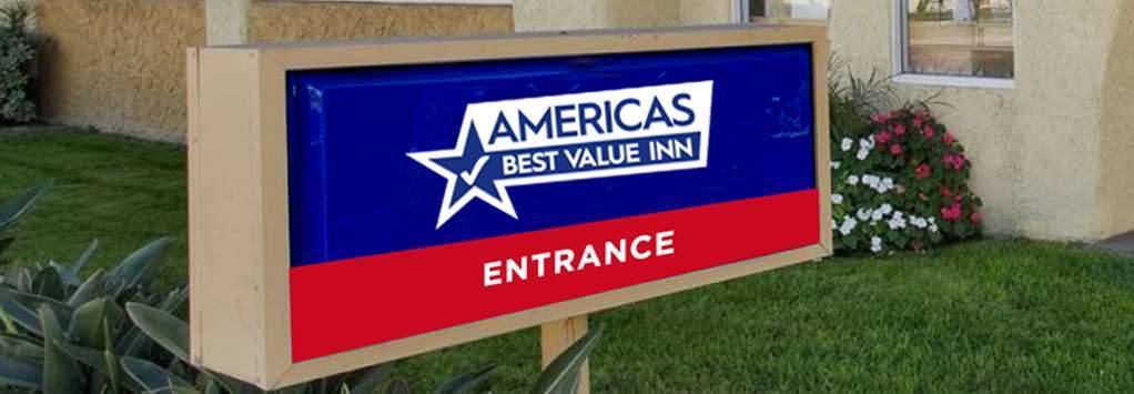 Quality Inn Albuquerque East I-40 Juan Tabo Exit Экстерьер фото